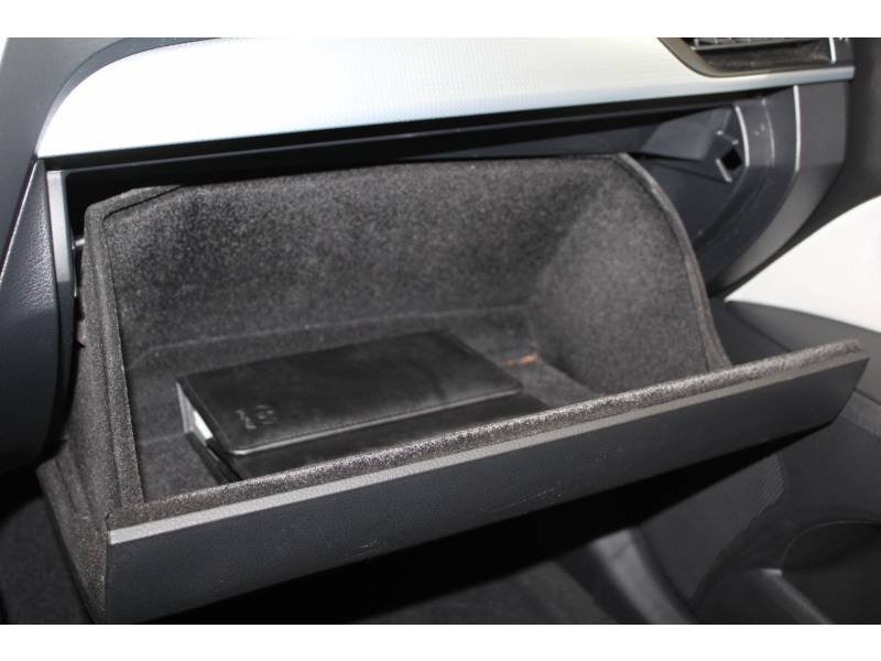 Toyota Avensis - Photo 37