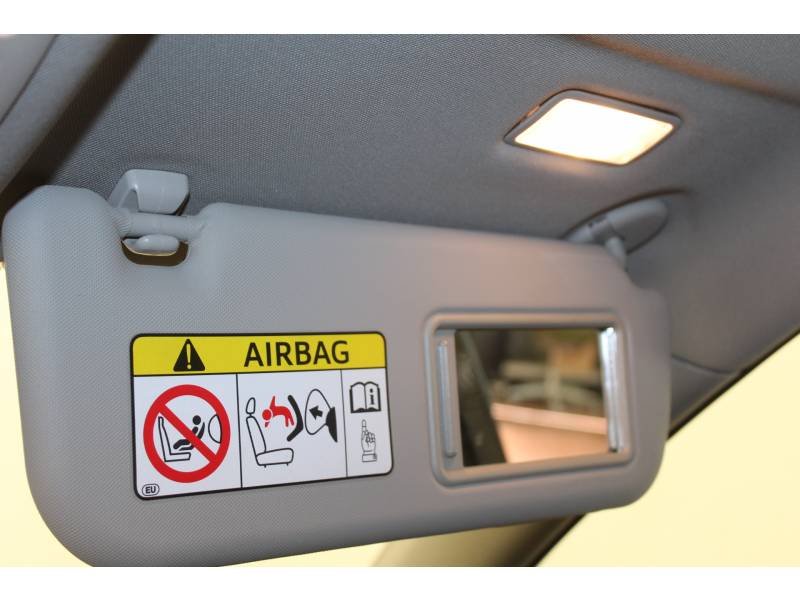 Toyota Avensis - Photo 41