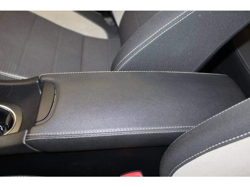 Toyota Avensis - Photo 42