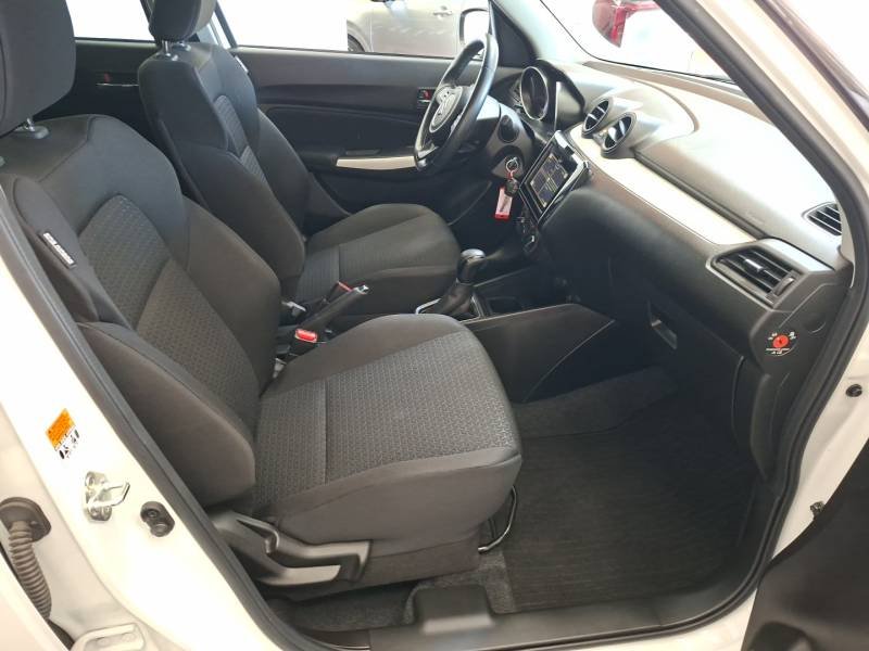 Suzuki Swift - Photo 15
