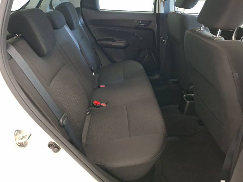 Suzuki Swift - Photo 16