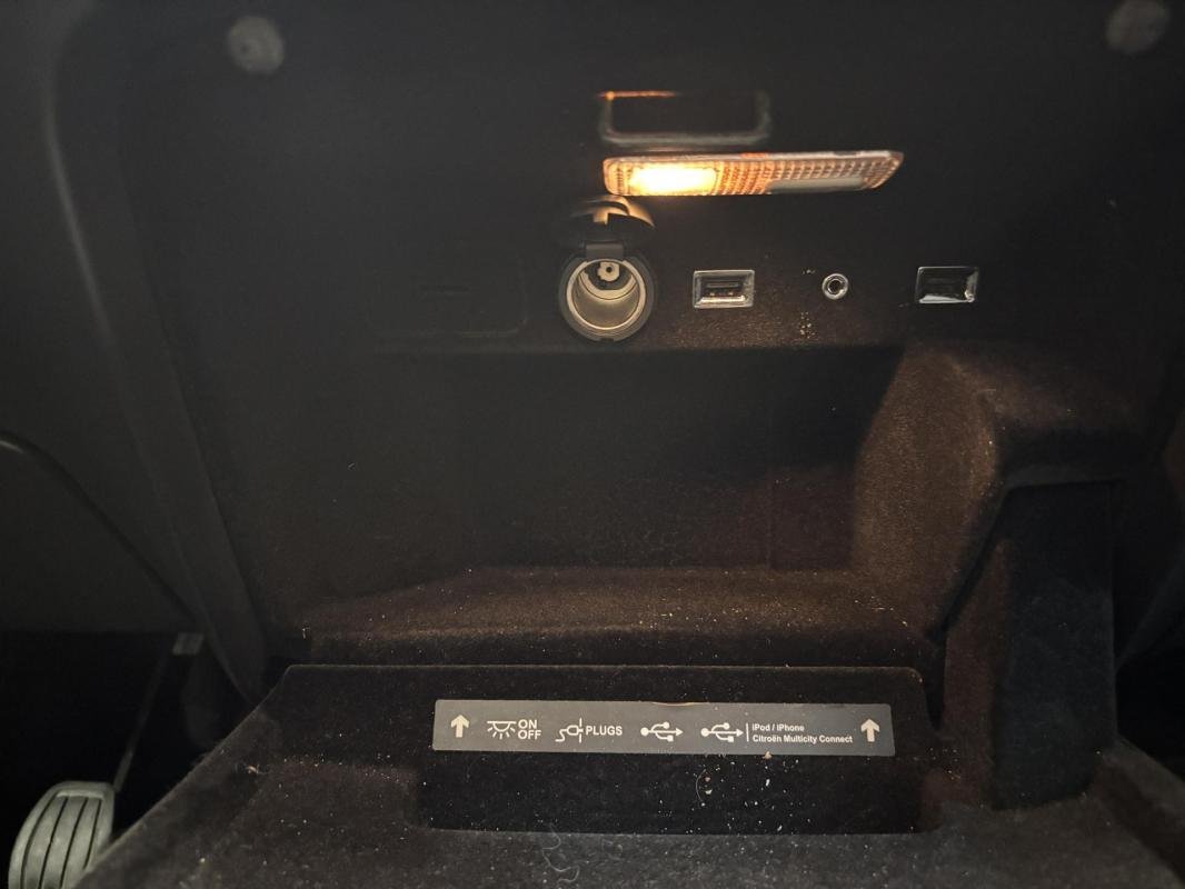 Citroën C4 Picasso - Photo 24