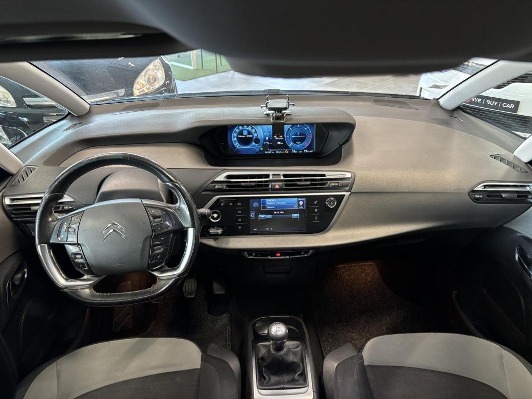 Citroën C4 Picasso - Photo 8