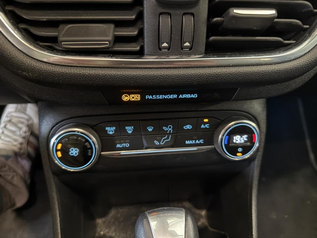 Ford Fiesta - Photo 20