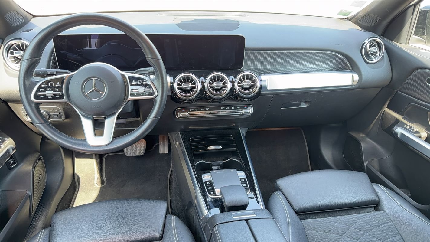 Mercedes GLB - Photo 11