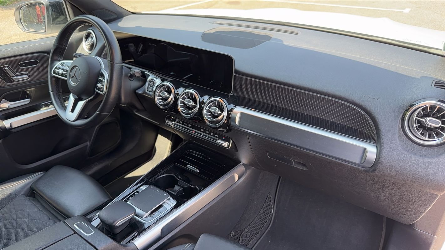 Mercedes GLB - Photo 10