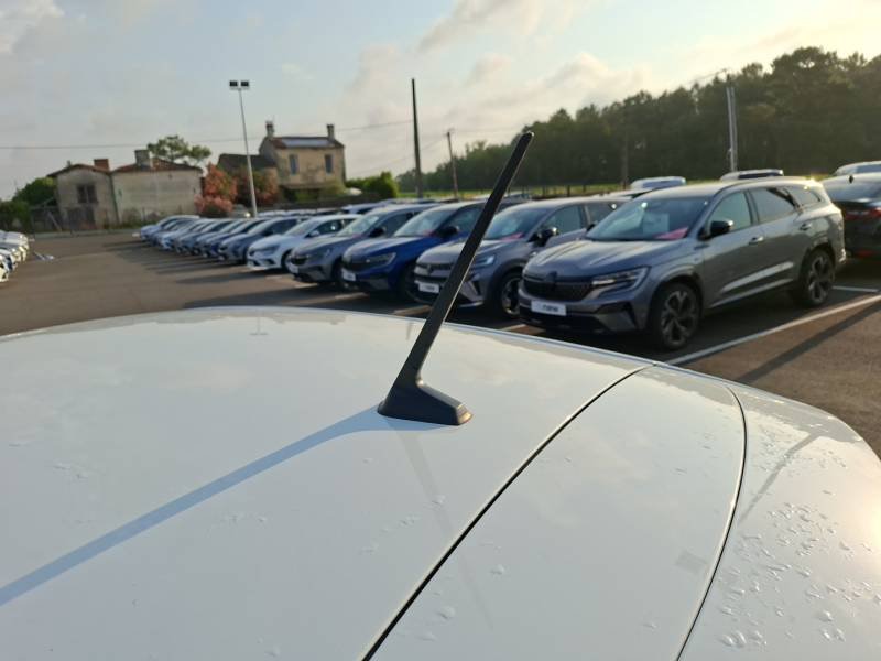 Renault Clio - Photo 16