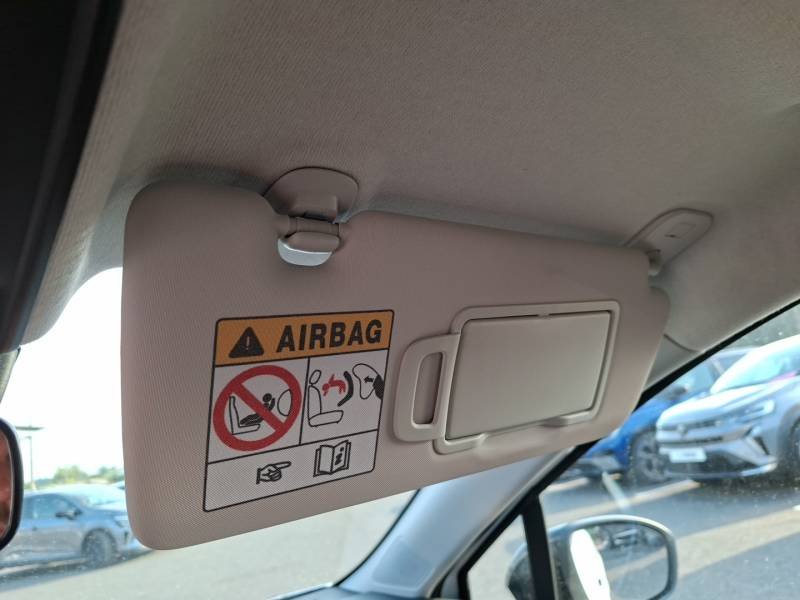 Renault Clio - Photo 29