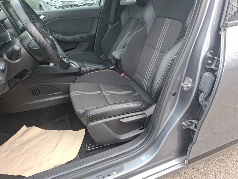 Renault Clio - Photo 26