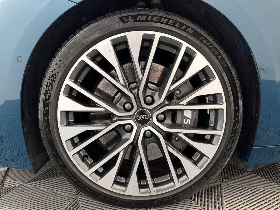 Audi e-tron - Photo 29