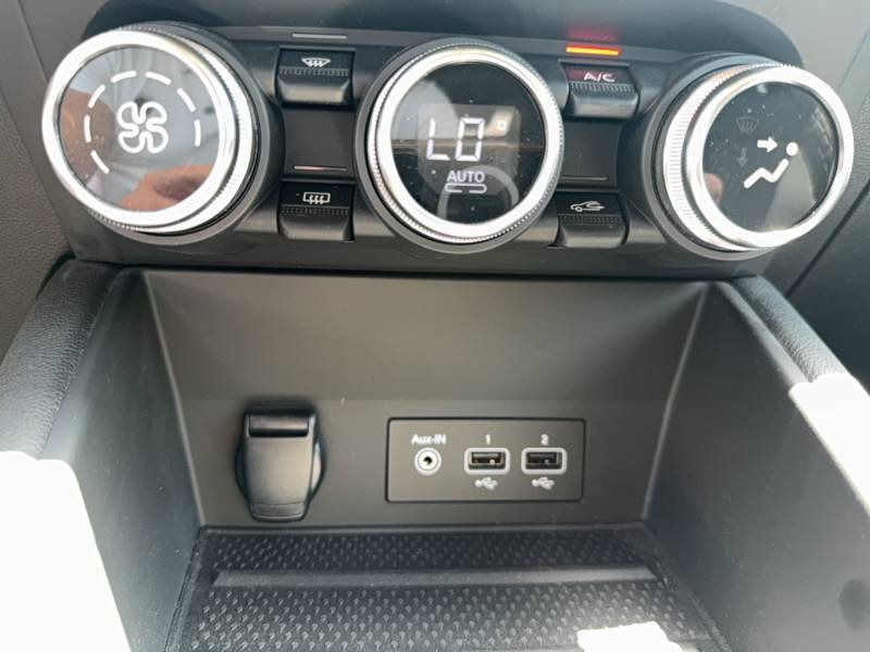 Renault Captur - Photo 35