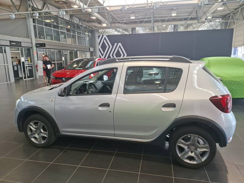 Dacia Sandero - Photo 2