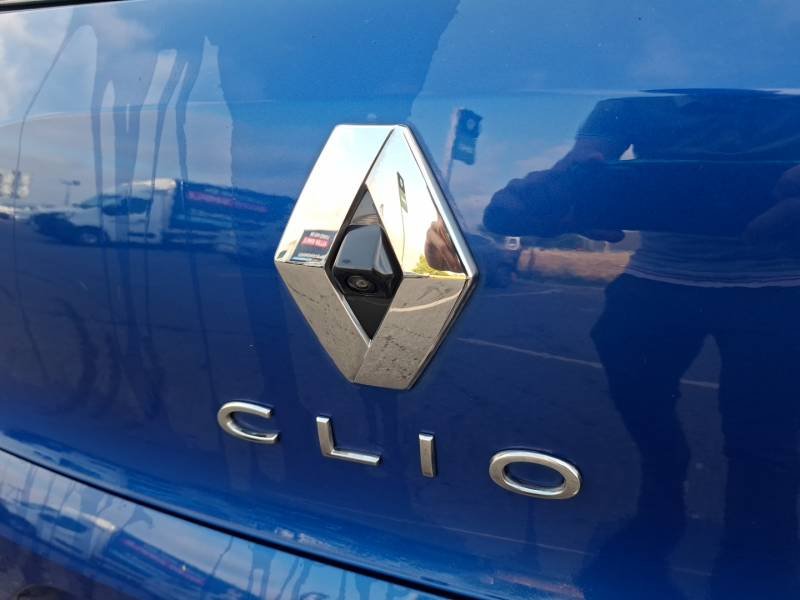 Renault Clio - Photo 24
