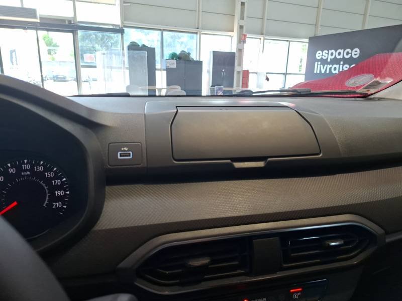 Dacia Sandero - Photo 28