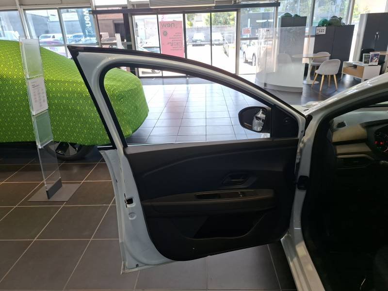 Dacia Sandero - Photo 9