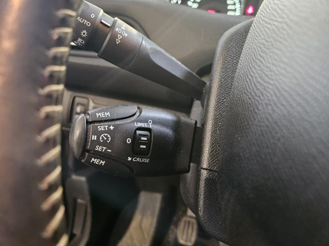 Peugeot 308 - Photo 19