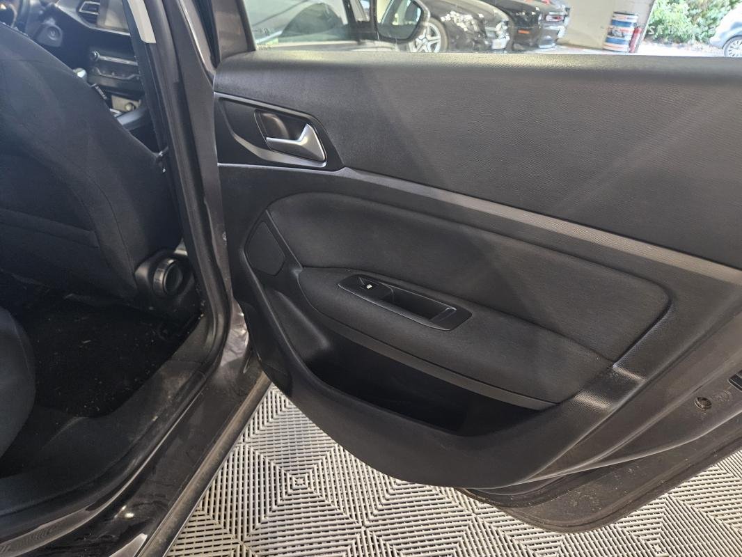 Peugeot 308 - Photo 22