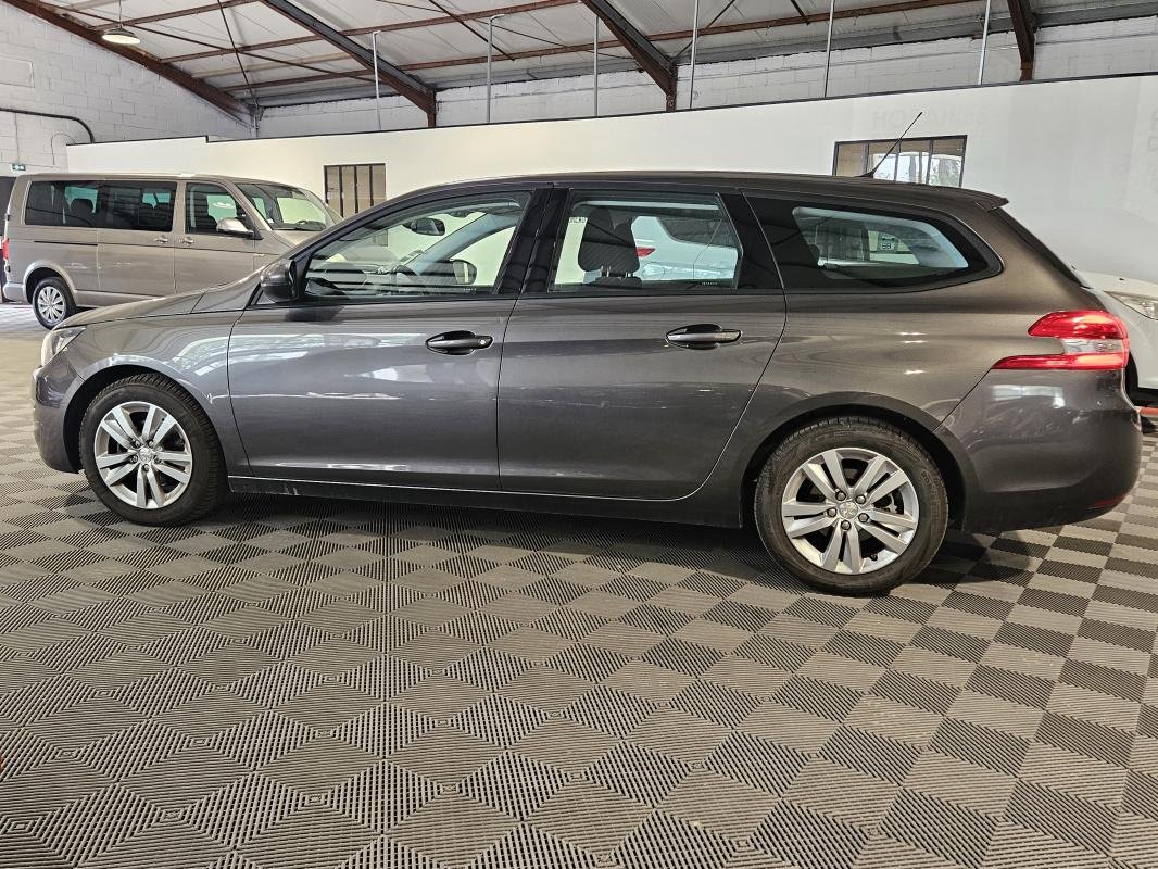 Peugeot 308 - Photo 8