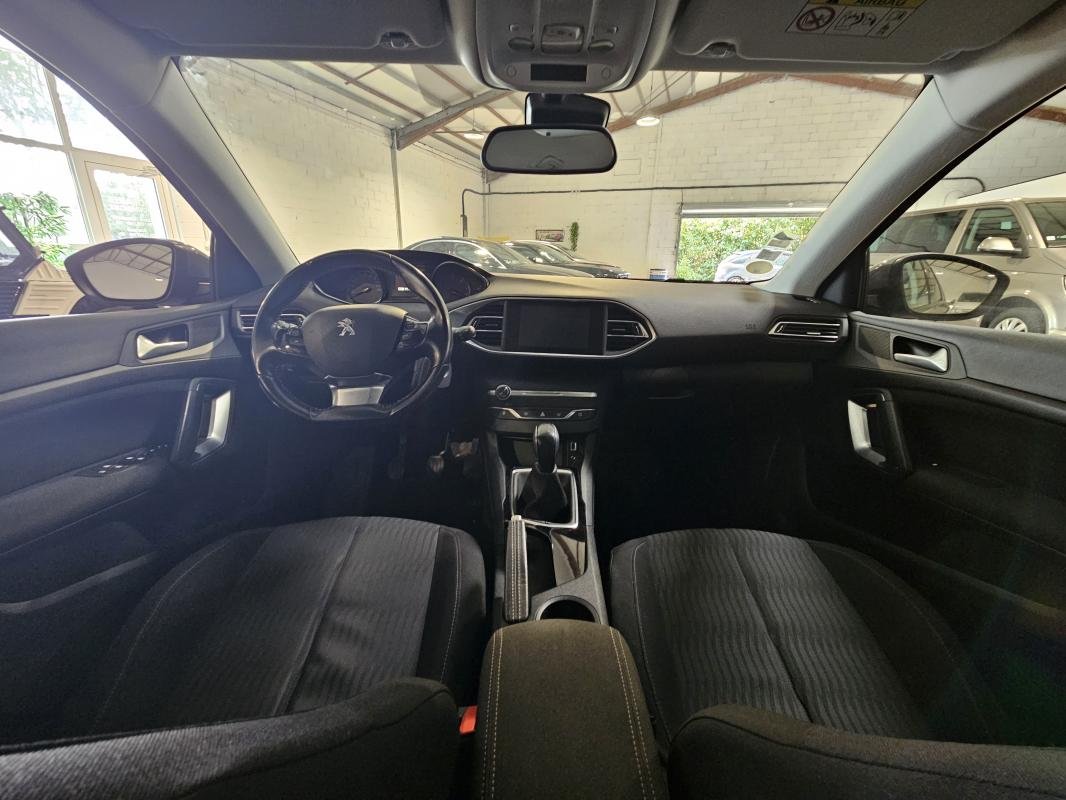 Peugeot 308 - Photo 10