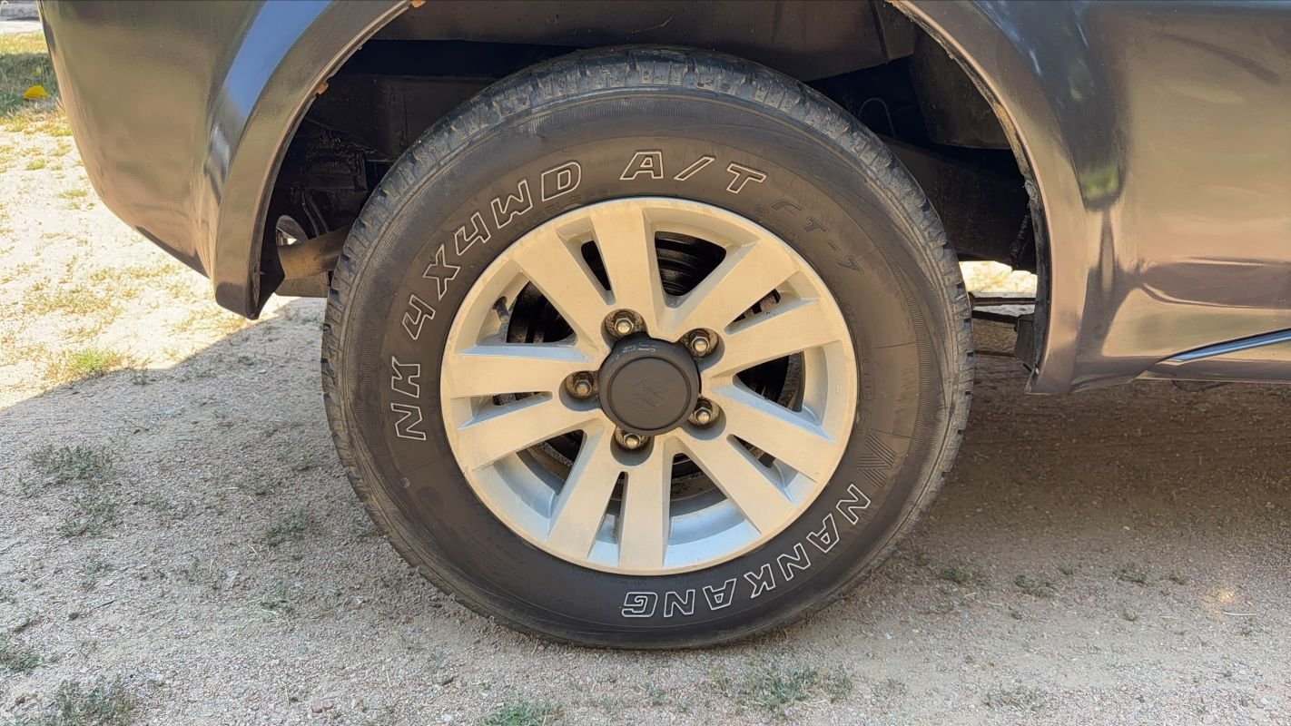 Suzuki Jimny - Photo 16
