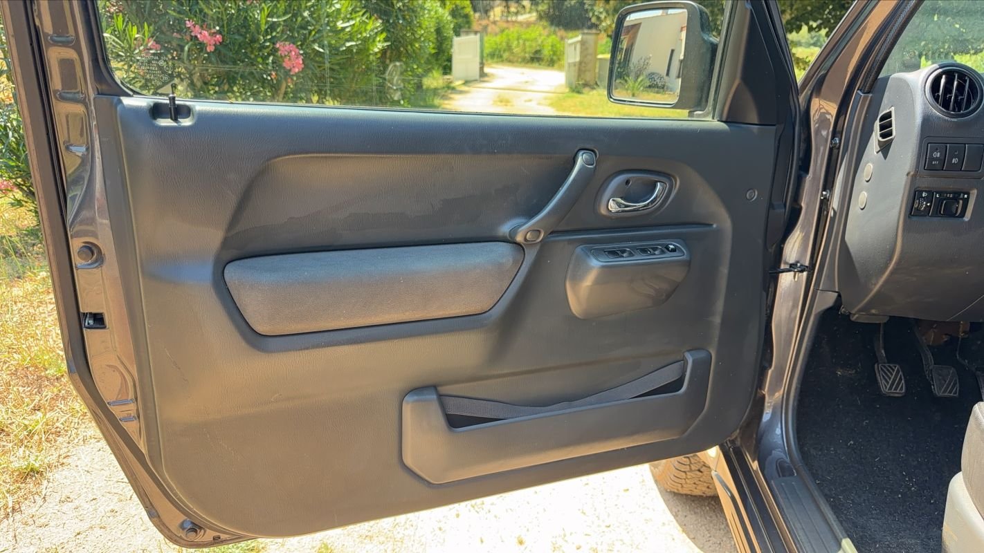 Suzuki Jimny - Photo 7