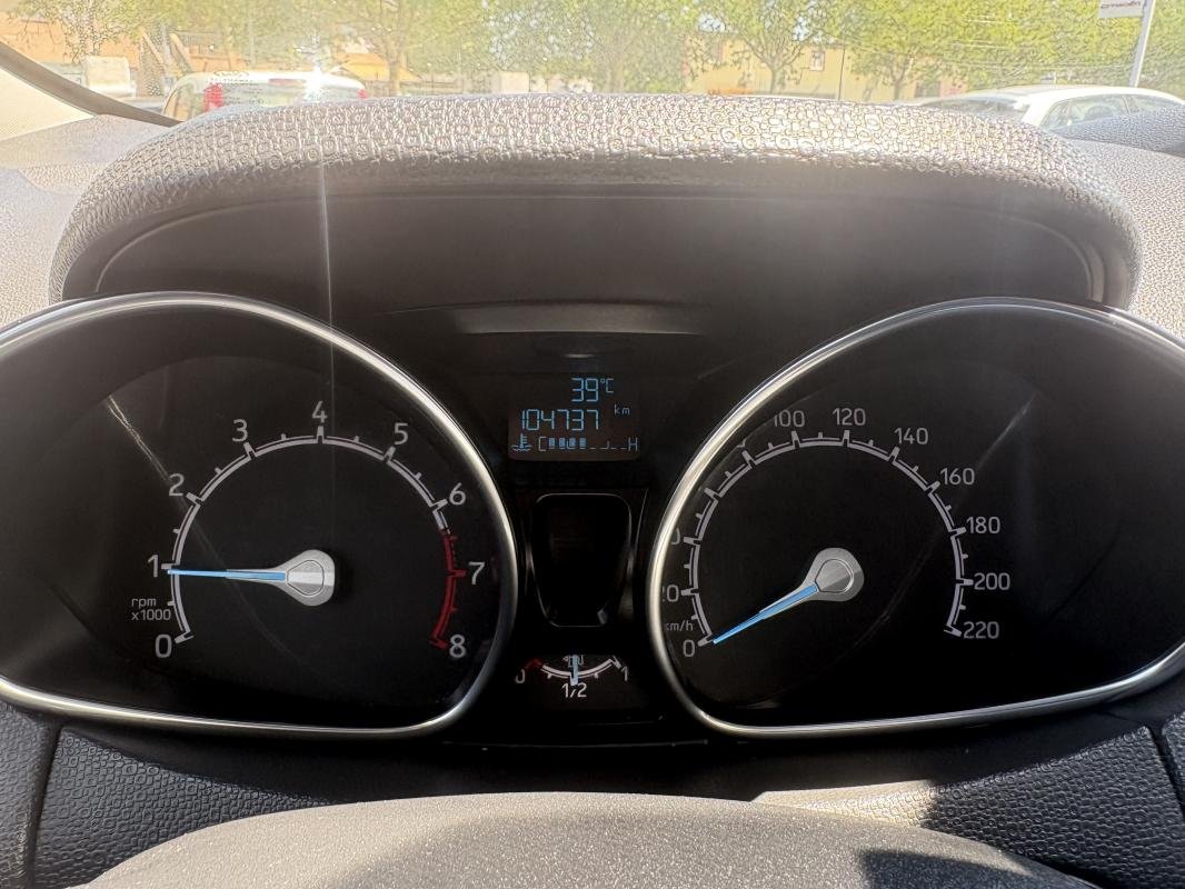 Ford EcoSport - Photo 9