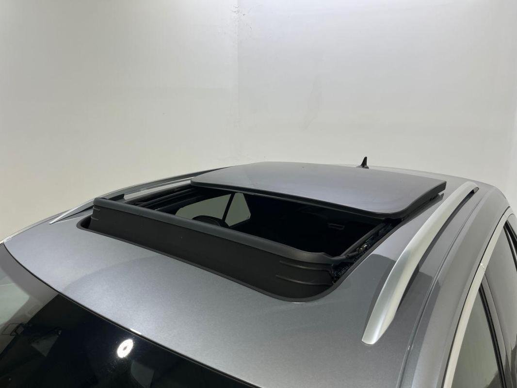 Volkswagen T-Roc - Photo 36
