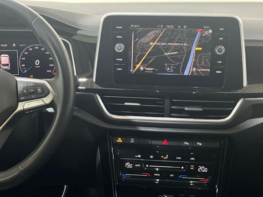Volkswagen T-Roc - Photo 10