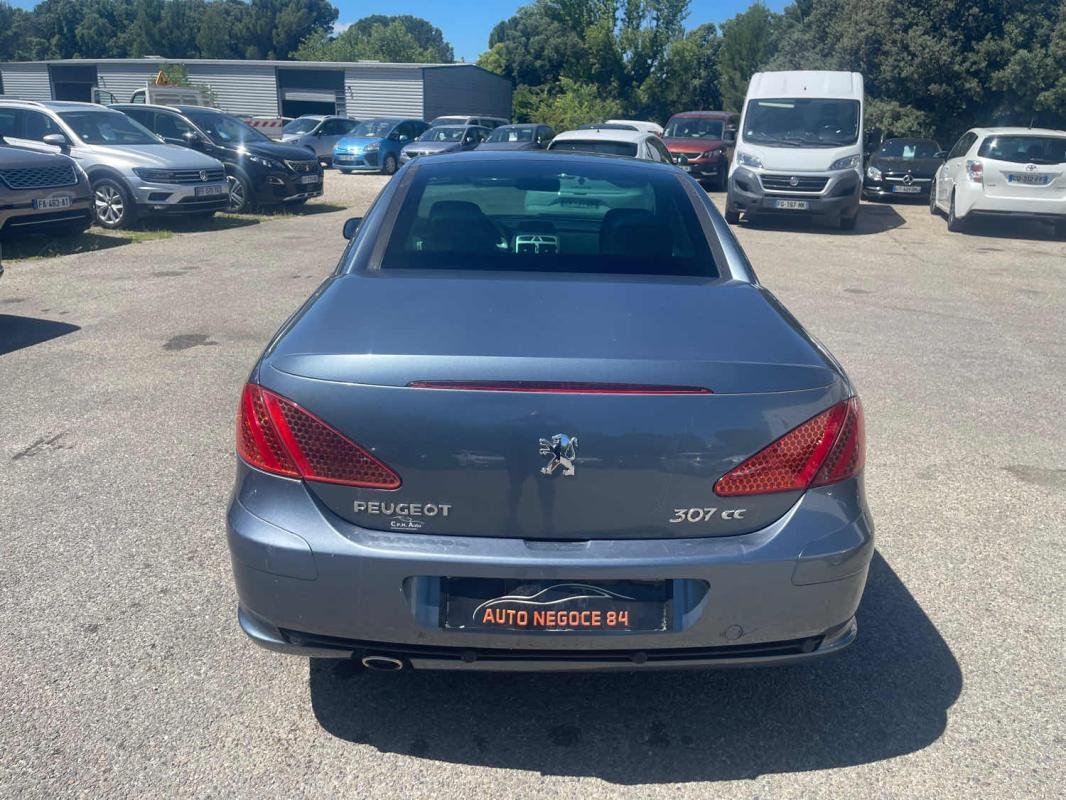 Peugeot 307 CC - Photo 11
