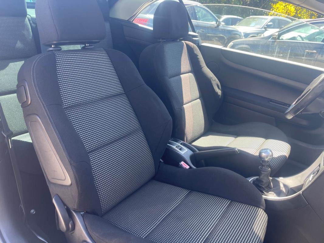 Peugeot 307 CC - Photo 16