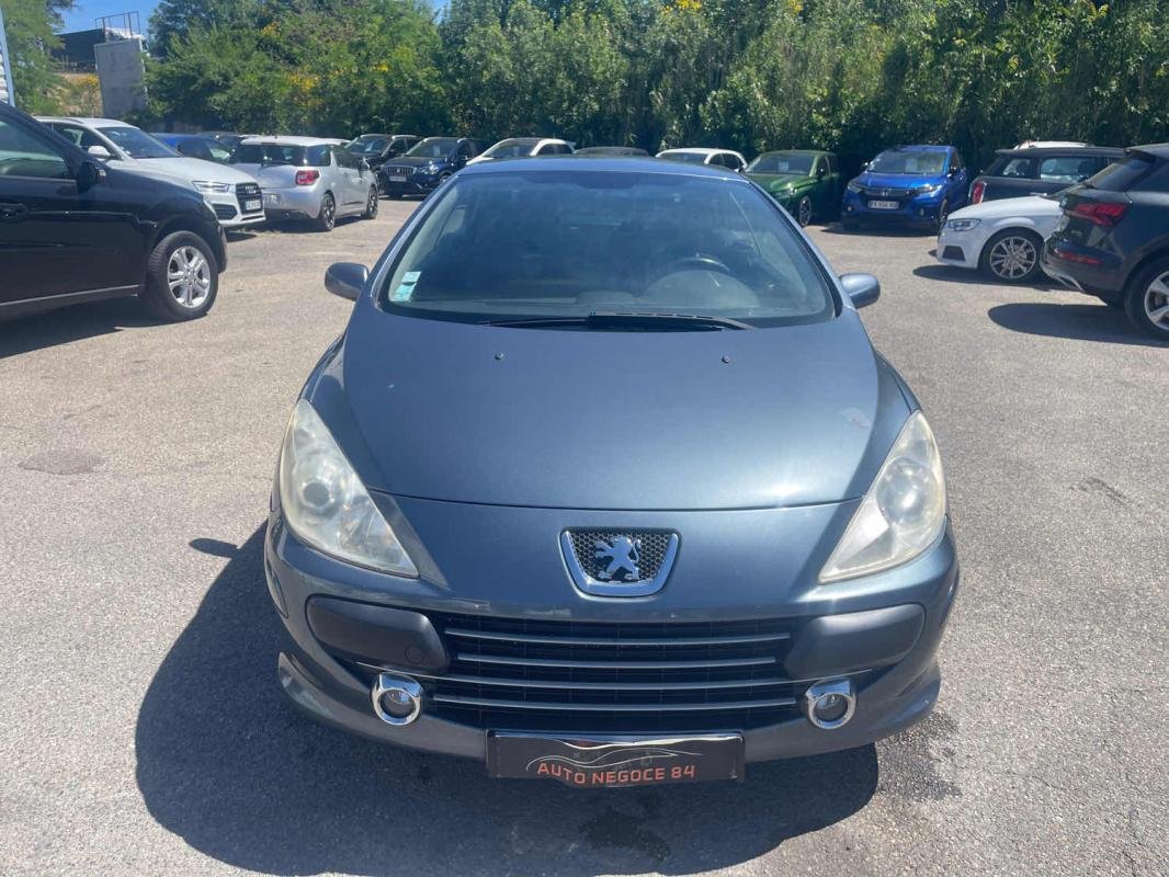 Peugeot 307 CC - Photo 8