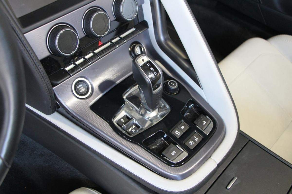 Jaguar F-Type - Photo 11