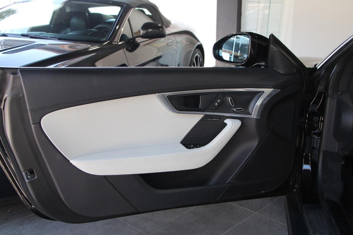 Jaguar F-Type - Photo 10