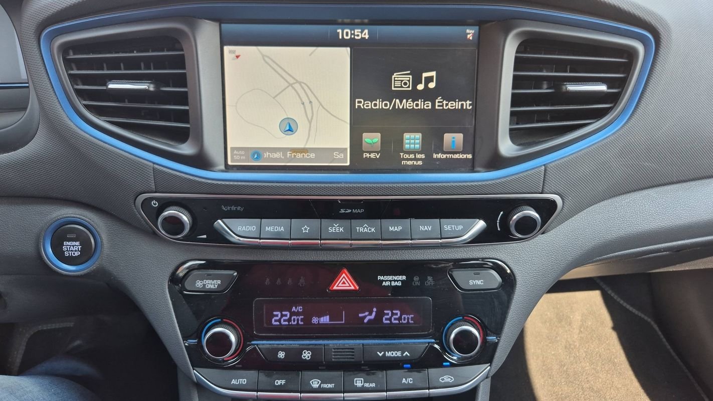 Hyundai Ioniq - Photo 13