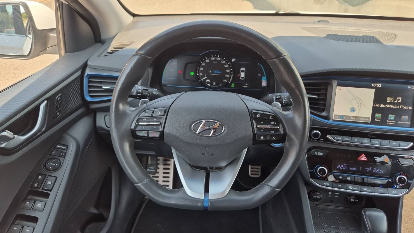 Hyundai Ioniq - Photo 24