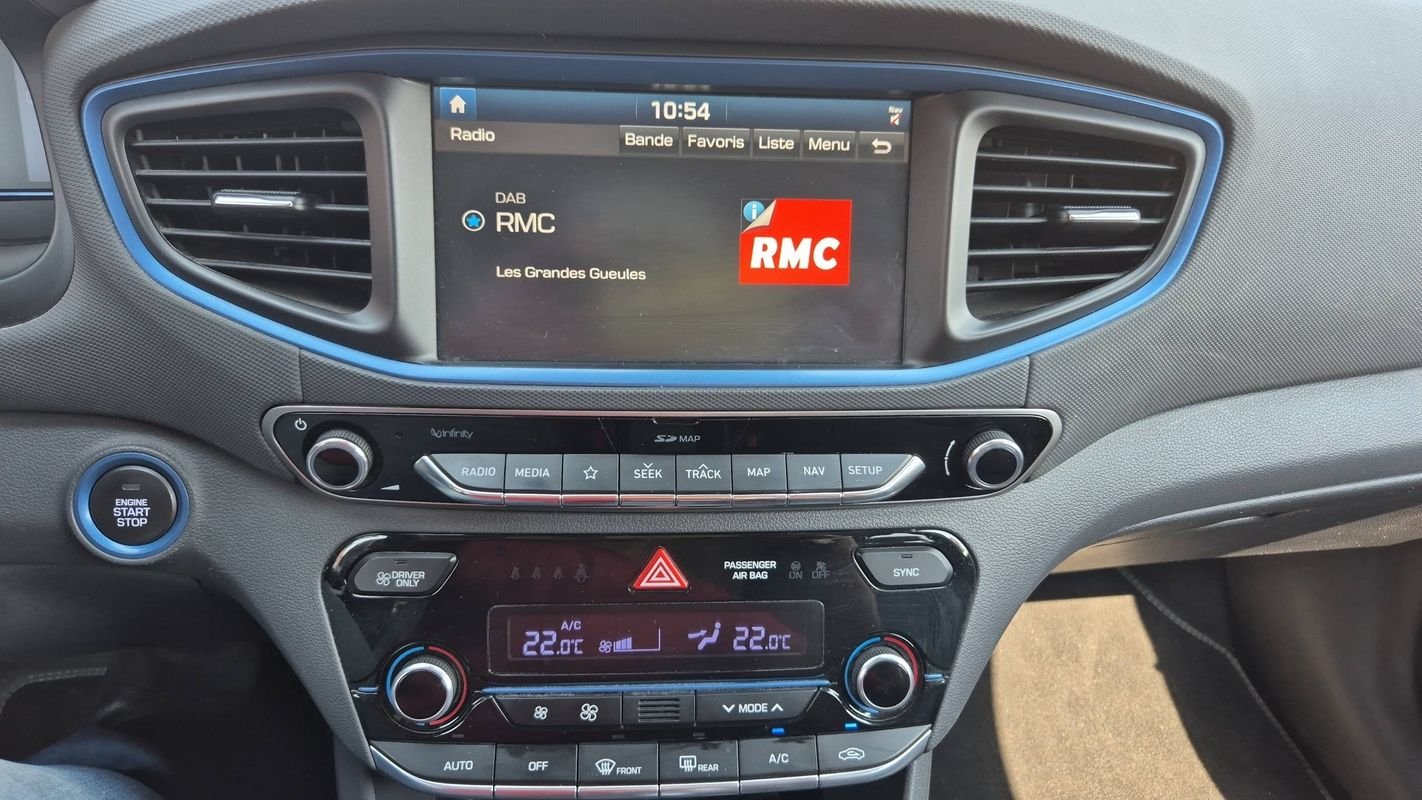 Hyundai Ioniq - Photo 27
