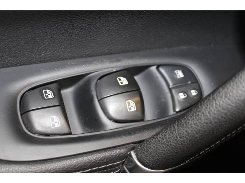 Nissan Qashqai - Photo 40