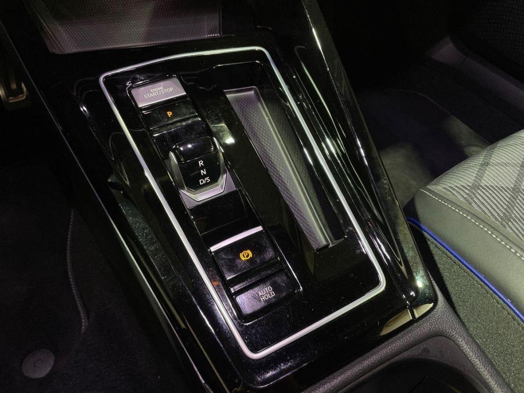 Volkswagen Golf - Photo 11