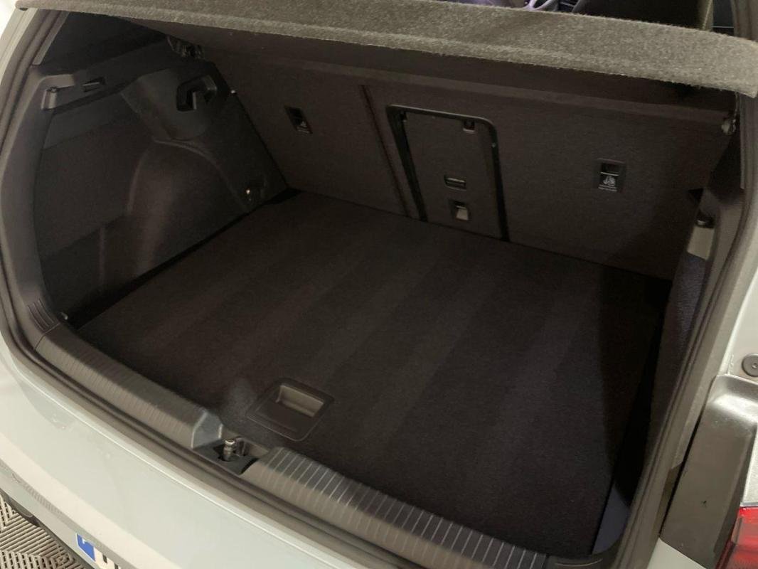 Volkswagen Golf - Photo 32
