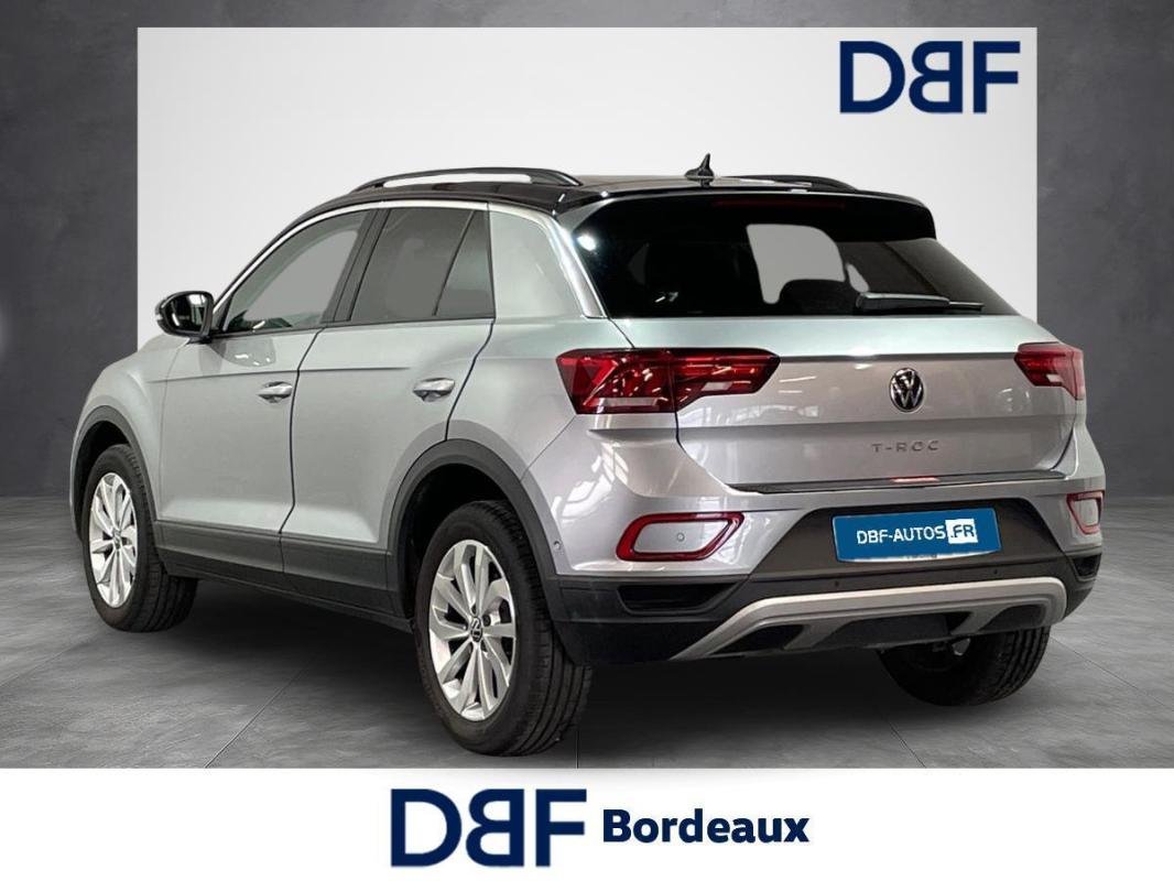 Volkswagen T-Roc - Photo 3