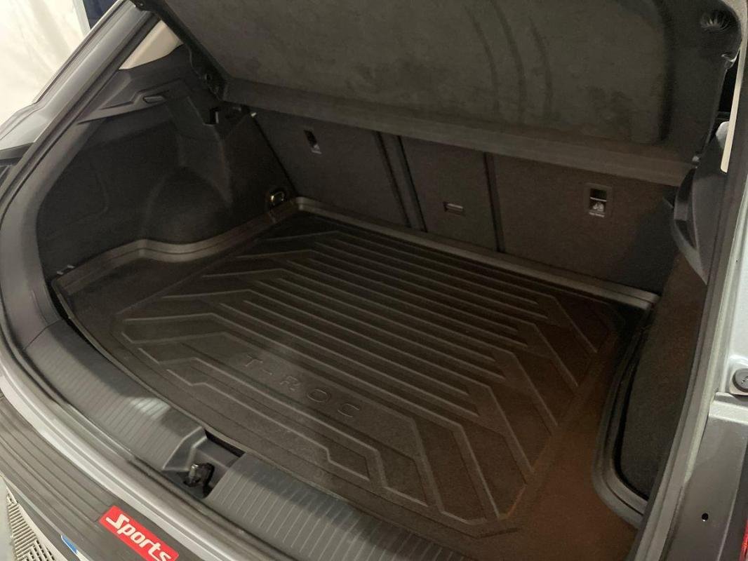Volkswagen T-Roc - Photo 32