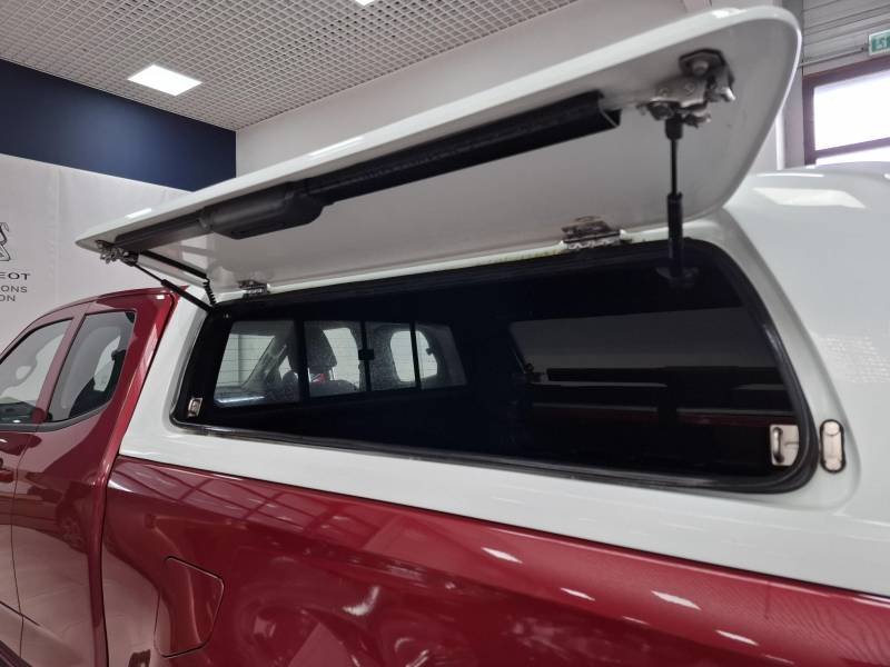 Isuzu D-max - Photo 12