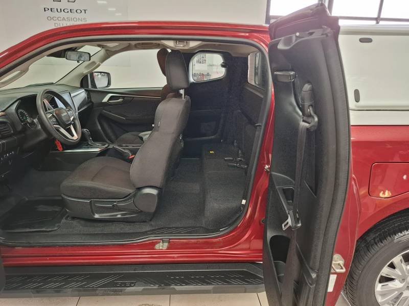 Isuzu D-max - Photo 16