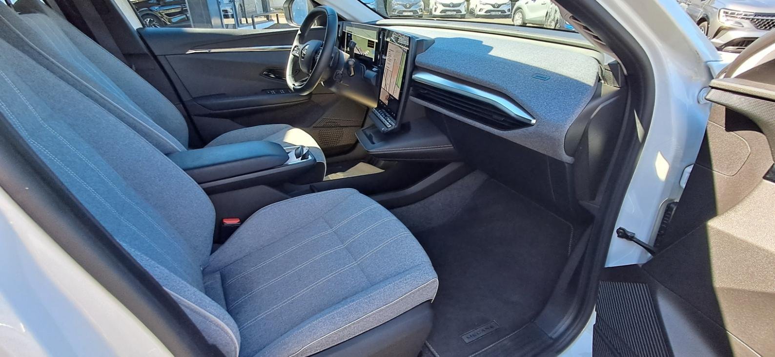Renault Mégane E-TECH - Photo 9
