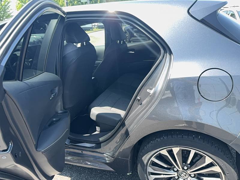 Toyota Corolla - Photo 12