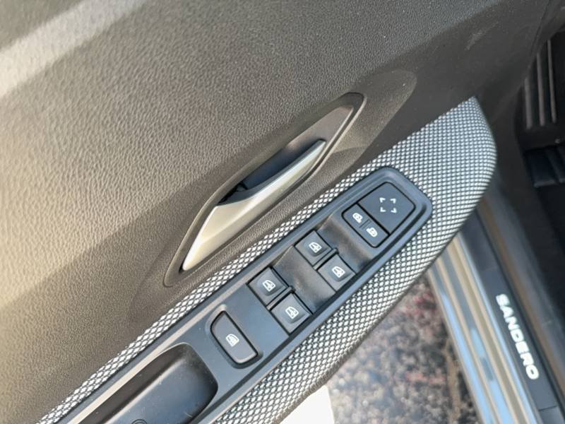 Dacia Sandero - Photo 21