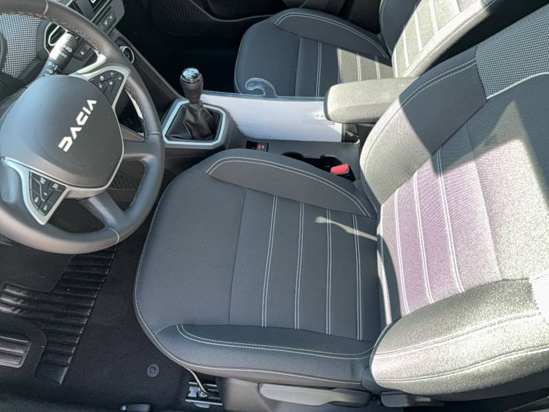 Dacia Sandero - Photo 25