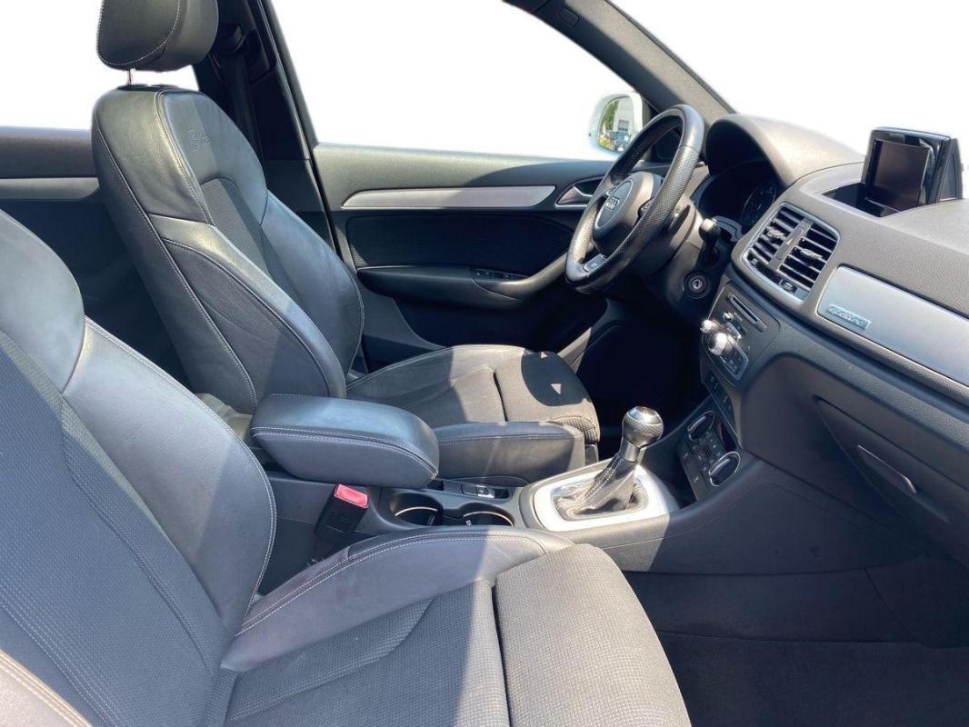 Audi Q3 - Photo 13