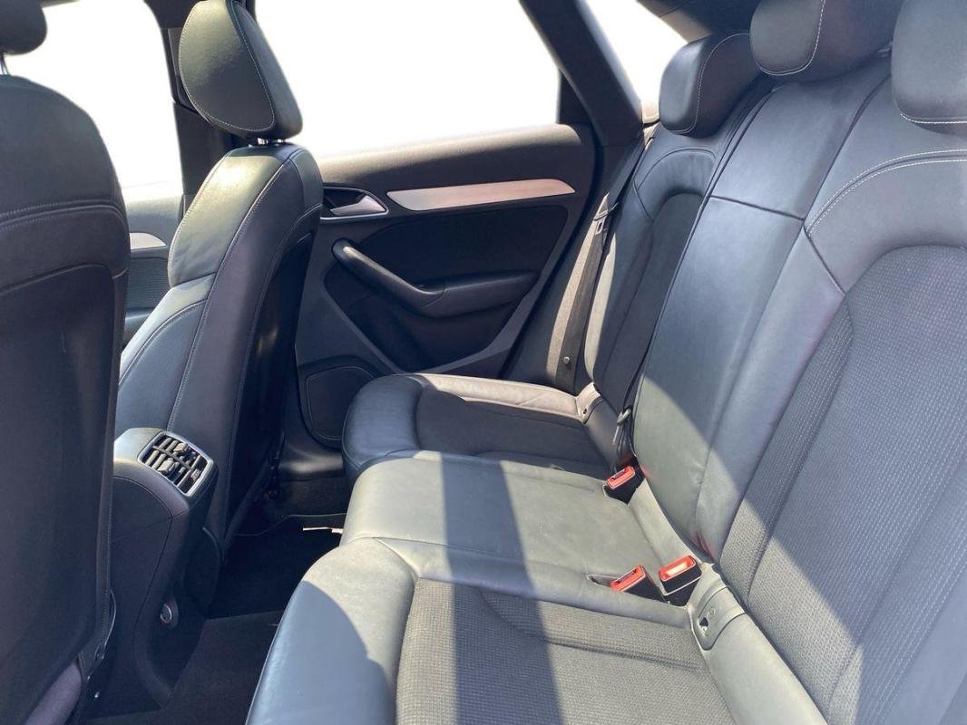 Audi Q3 - Photo 23