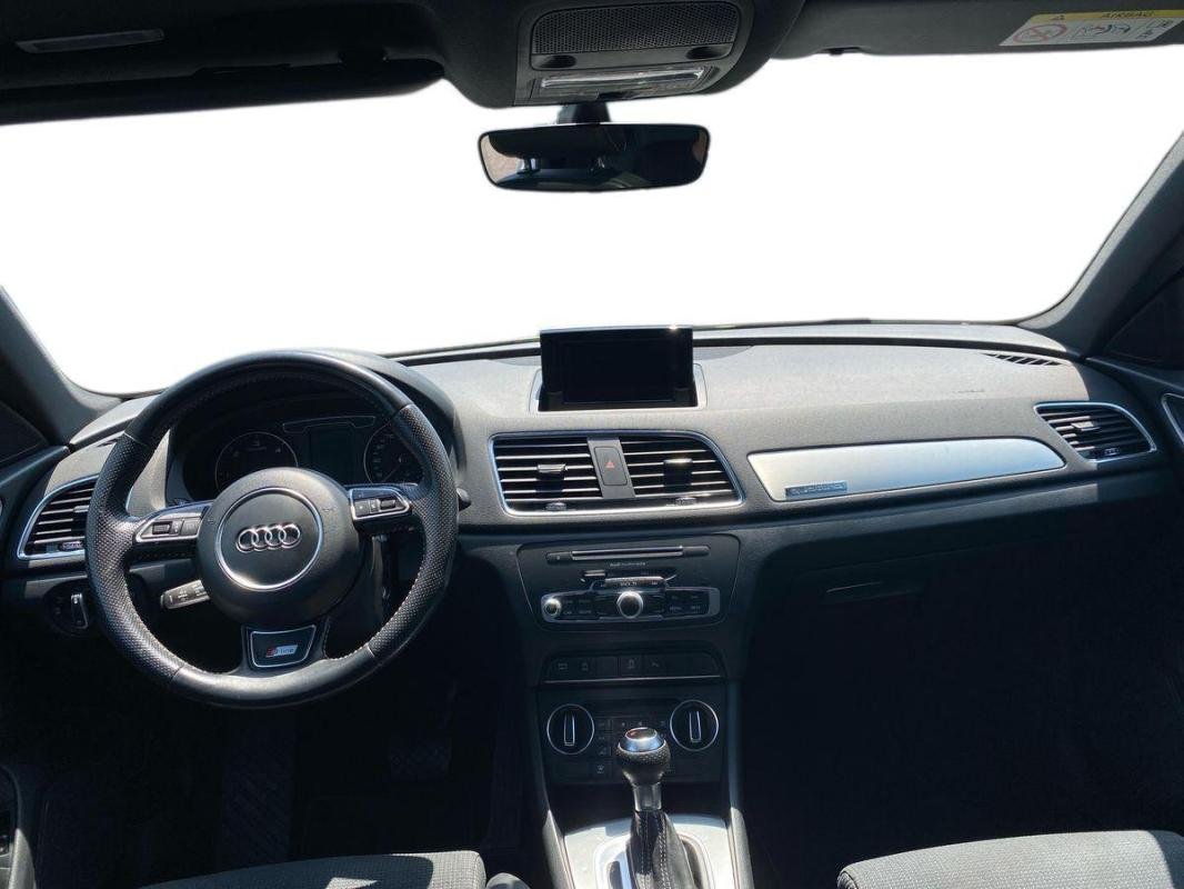 Audi Q3 - Photo 8